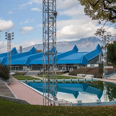 Goldenfields Apartment Kranj Bagian luar foto