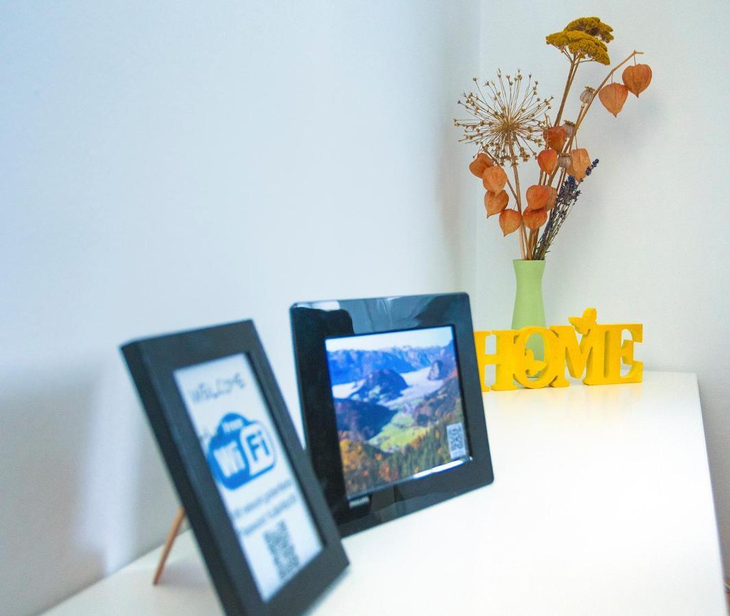 Goldenfields Apartment Kranj Bagian luar foto